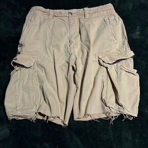 American Eagle Outfitters Beige Cargo Shorts